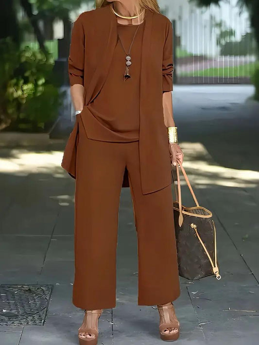 Ana Set van shirt, trui en broek